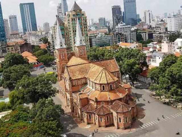 Ngắm Nhà thờ Đức Bà 140 năm tuổi ở Sài Gòn trước ngày trùng tu