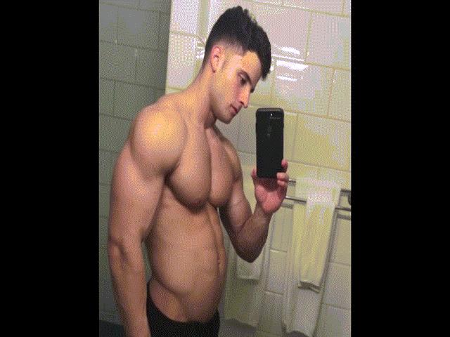 Bạn trẻ - Cuộc sống - Clip: "Biến" bụng mỡ thành 6 múi trong nháy mắt gây sốc