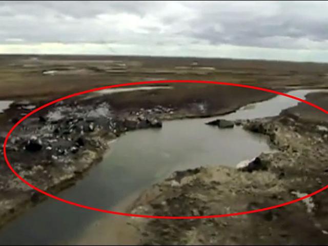 Thế giới - Nga: Hố tử thần 50m xuất hiện sau vụ nổ vang trời rực lửa