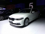 Tin tức ô tô - BMW 5-Series 2017 nâng giá khởi điểm lên 1,74 tỷ đồng