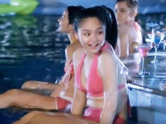 Phim - Người đẹp Việt tưởng sexy nhưng "không dám" mặc bikini đi biển