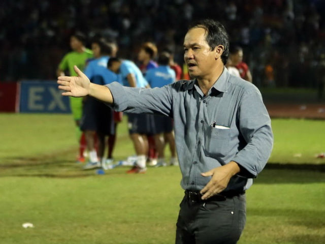 Bóng đá - Canh bạc cuối cùng của bầu Đức