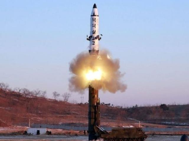 Thế giới - Hoàn thành điều này thì tên lửa Triều Tiên bắn được Mỹ