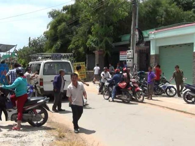 Tin tức trong ngày - Vợ ngất lịm khi phát hiện chồng treo cổ trong phòng