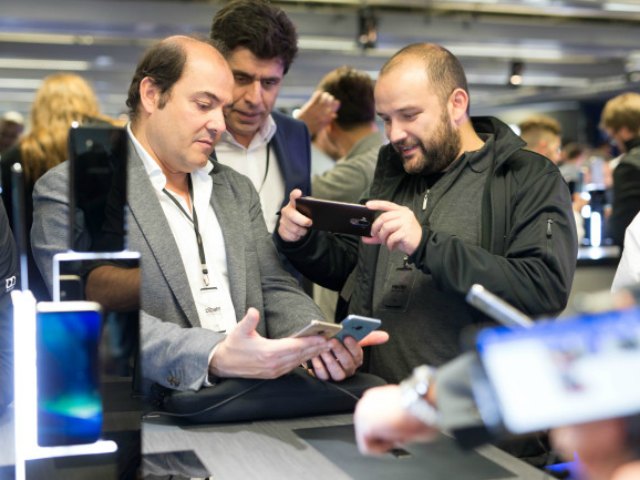 Thời trang Hi-tech - Galaxy S8 có doanh số thấp hơn so với Galaxy S7