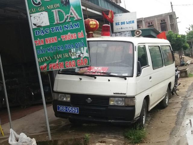 Tin tức trong ngày - Mang xe cấp cứu biển xanh tới chặn cửa, đòi nợ