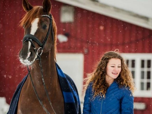 Tài chính - Bất động sản - Cuộc sống tuyệt vời của nữ tỷ phú trẻ nhất thế giới