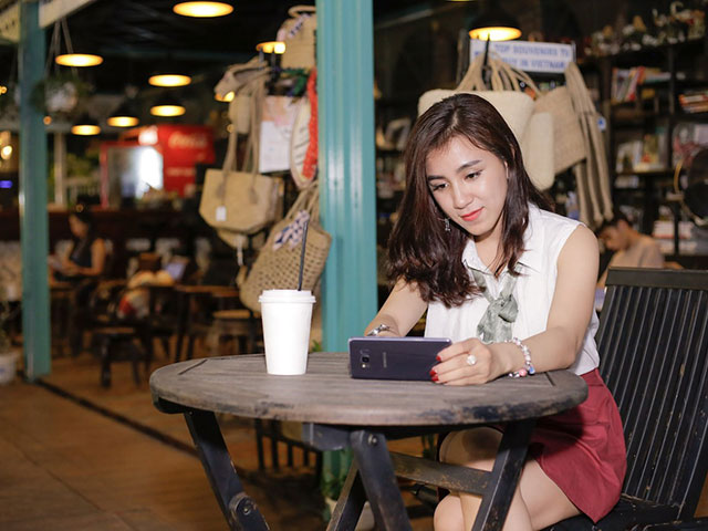 Thời trang Hi-tech - Galaxy S8 nhận “cơn mưa” lời khen trong trào lưu #ComplimentChallenge