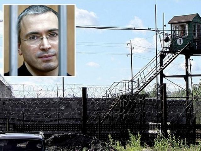 Pháp luật - Nhật ký chốn ngục tù của cựu tỷ phú giàu nhất nước Nga