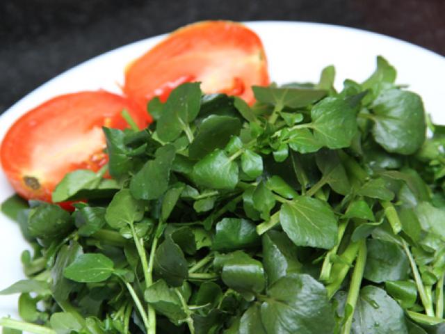 Sức khỏe đời sống - 5 tác dụng chữa bệnh tuyệt vời từ cải xoong