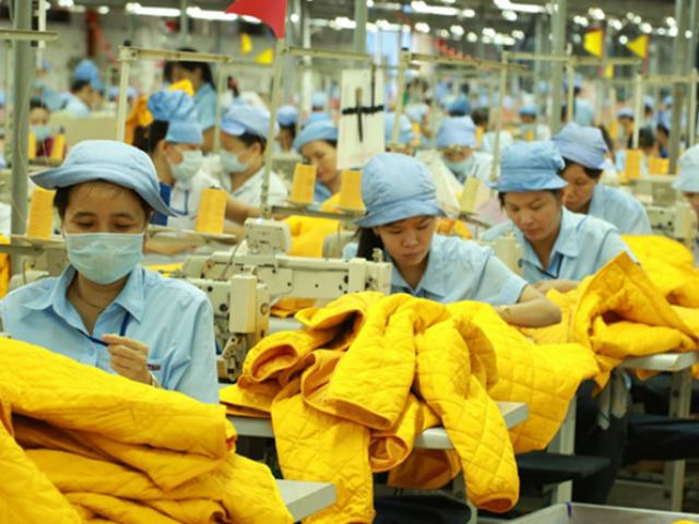 Tài chính - Bất động sản - Tăng lương tối thiểu vùng năm 2018: Phải hài hòa lợi ích