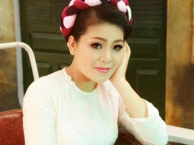 Ca nhạc - MTV - Ca sĩ Anh Thơ: "Nếu hát đám cưới, tôi đã giàu to"