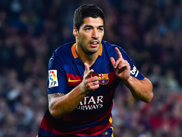 Bóng đá - Barca - MU: Suarez ngả bàn đèn điệu nghệ, De Gea cứu thua xuất thần