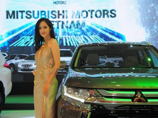 Tư vấn - Điểm mặt mẫu ô tô giảm giá 'sốc' gần 200 triệu đồng/xe