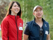 Tài chính - Bất động sản - Tỷ phú Jeff Bezos: Sáng dậy không cần báo thức, tối về rửa bát cho vợ