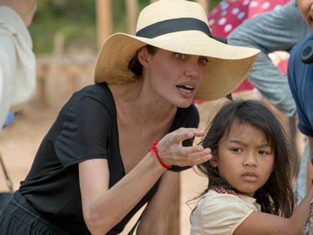 Phim "dùng tiền dụ trẻ em" của Angelina Jolie tung video đầu tiên