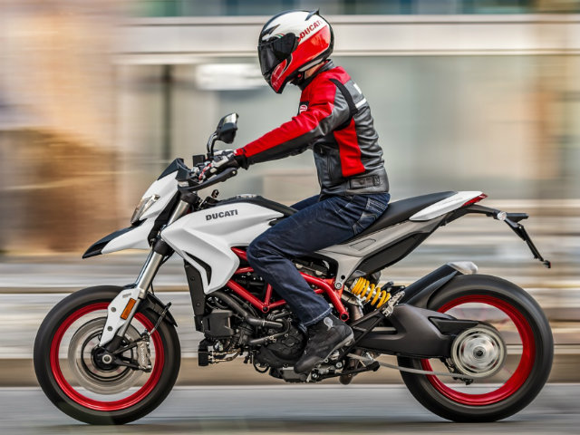 Thế giới xe - 2018 Ducati Hypermotard 939 khoác áo mới sang chảnh