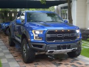 Tư vấn - Bộ đôi hàng khủng Ford F-150 Raptor giá 4,5 tỷ đổ bộ TP.HCM