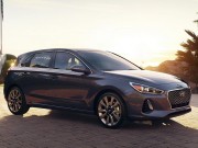 Tin tức ô tô - Hyundai Elantra GT 2018 chốt giá 460 triệu đồng