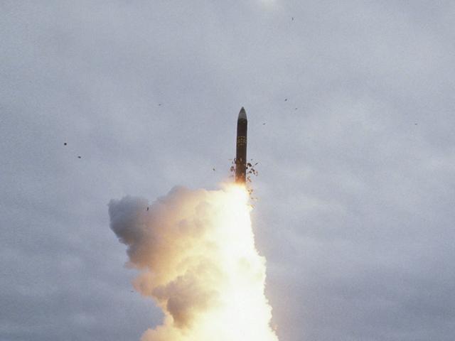 Thế giới - Trump: Kho vũ khí hạt nhân Mỹ đang mạnh hơn bao giờ hết