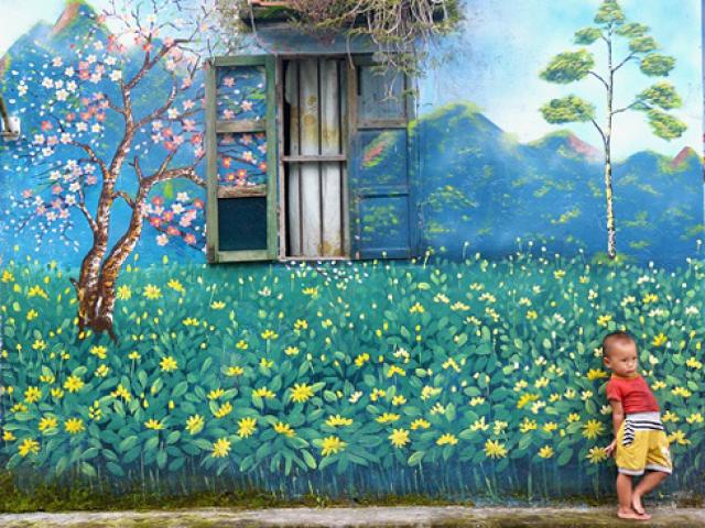 Tin tức trong ngày - “Xóm bích họa” đầy màu sắc của người Dao trên vùng biên cương