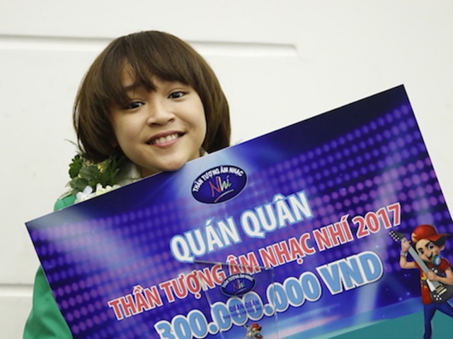 Quán quân Vietnam Idol Kids 2017: "Không muốn trở thành Phương Mỹ Chi"