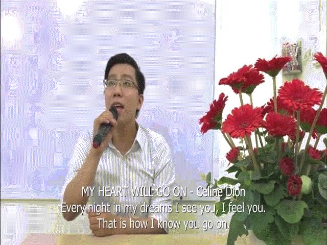 Bạn trẻ - Cuộc sống - Thầy giáo cover nhạc phim Titanic trên nền nhạc Despacito