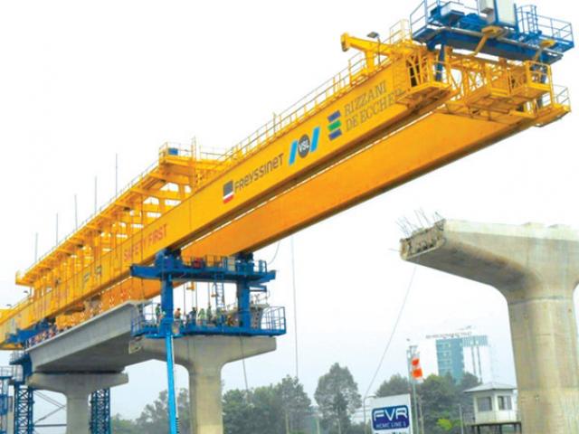 Kinh doanh - Metro Sài Gòn nợ như chúa chổm