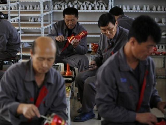 Thế giới - Quần áo Made in China được sản xuất ở… Triều Tiên