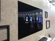 Thời trang Hi-tech - LG trình làng TV OLED siêu mỏng với âm thanh vòm đầu tiên trên TG