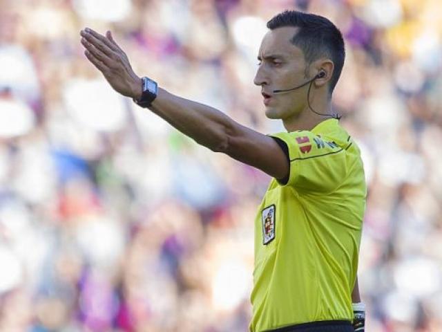 Bóng đá - Lượt về siêu cúp Real - Barca: Trọng tài "thân" Barca, fan Real hốt hoảng