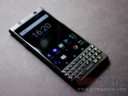 Thời trang Hi-tech - Ngắm BlackBerry KEYone bản màu đen hạn chế