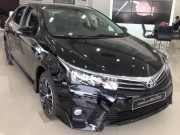 Tin tức ô tô - Toyota Corolla Altis 2.0V tại Việt Nam đang &quot;ế&quot; nặng