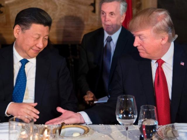 Thế giới - Mỹ chiến tranh thương mại với Trung Quốc: "Hai con dê qua cầu"!