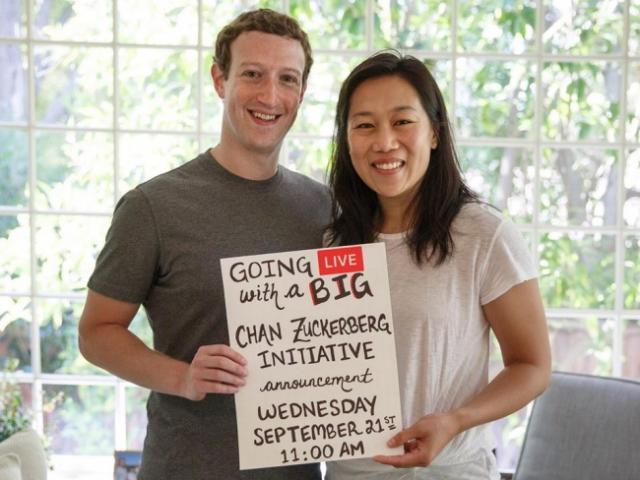 Tài chính - Bất động sản - Bóng hồng khiến các tỷ phú giàu nhất hành tinh “nhất mực chung tình”