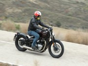 Thế giới xe - Triumph Bonneville Bobber: Chiếc Cruiser tốt nhất 2017