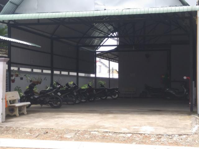 Pháp luật - Nam thanh niên giữ xe bị đồng nghiệp đâm chết