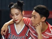 Ca nhạc - MTV - Vừa tung &quot;cảnh nóng&quot;, phim của Angela Phương Trinh đã bị hoãn chiếu?