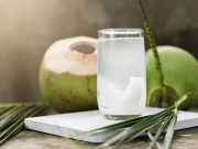 Sức khỏe đời sống - Uống nước dừa 1 tuần liền nhận sự thay đổi kỳ diệu của sức khỏe