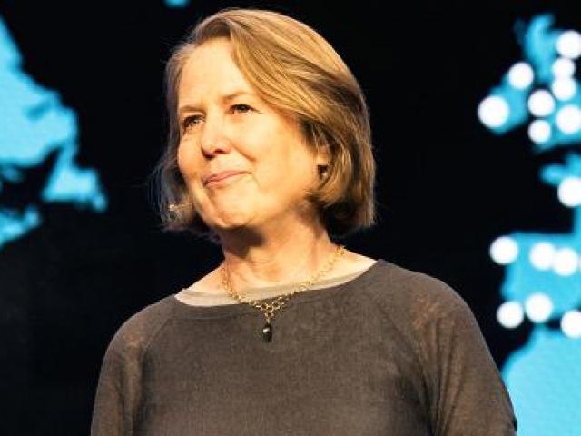 Tài chính - Bất động sản - Tại sao Google lại "nhường" thị trường Trung Quốc cho Amazon và Microsoft?