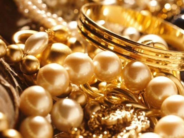 Tài chính - Bất động sản - Giá vàng hôm nay 29/8: Đột ngột tăng vọt