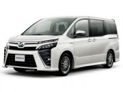 Tin tức ô tô - Toyota Voxy giá 782 triệu đồng &quot;xịn&quot; hơn cả Innova