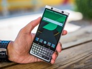 Dế sắp ra lò - Đã có giá bán chính hãng của “vũ khí bí mật” BlackBerry KEYone