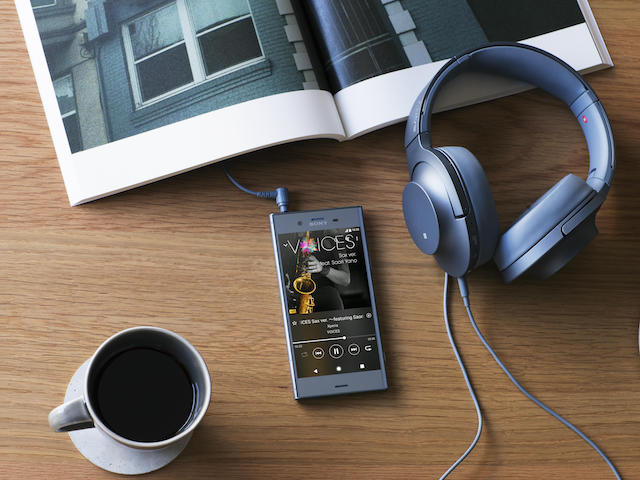 Dế sắp ra lò - Sony công bố giá bán và ngày lên kệ của Xperia XZ1 tại Việt Nam