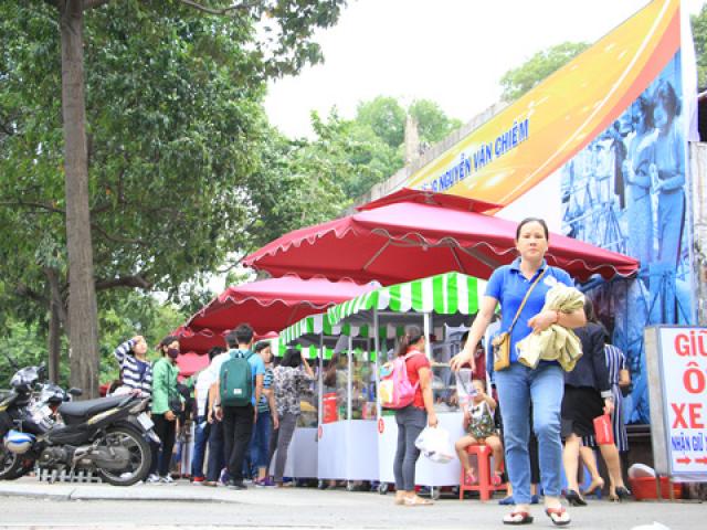 Tài chính - Bất động sản - Lên đời "kinh tế vỉa hè"