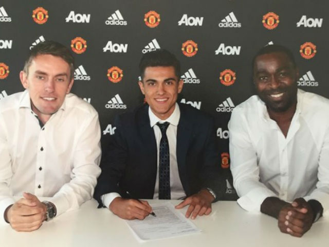 Bóng đá - Tin HOT bóng đá tối 4/9: MU chiêu mộ "sao mai" 16 tuổi