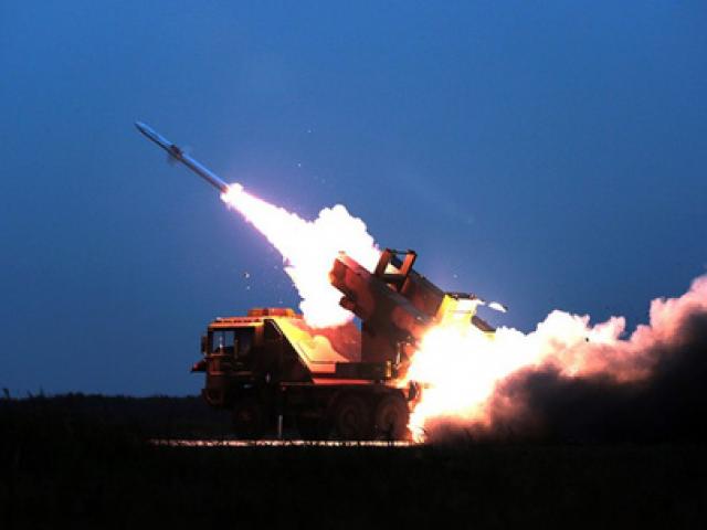 Thế giới - Trung Quốc tập "bắn hạ tên lửa" gần Triều Tiên