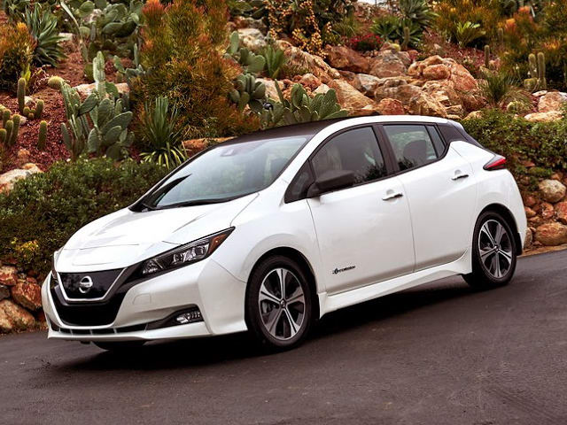 Tin tức ô tô - Nissan Leaf 2018: Xe điện đẹp mắt giá 680 triệu đồng