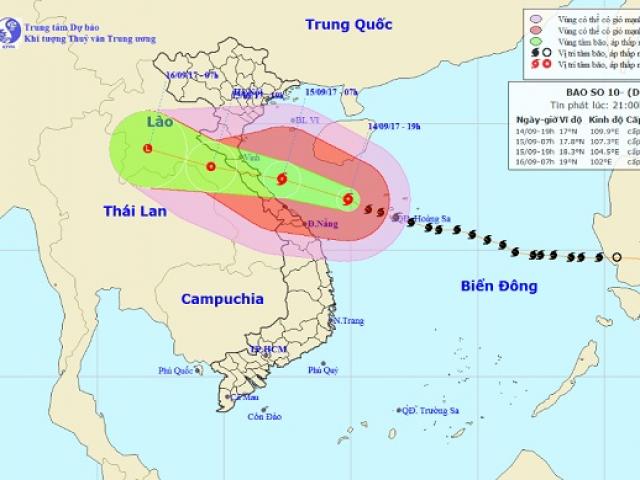 Bản tin thời tiết 21h30: Bão số 10 tiệm cận mức thảm họa, áp sát bờ biển miền Trung