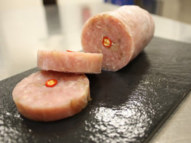 Ẩm thực - Cách làm nem chua Lào "độc, lạ" mà ngon vô cùng